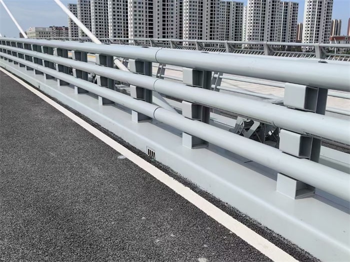 防撞護欄
