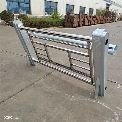 鋁合金護(hù)欄