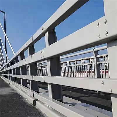 防撞護(hù)欄