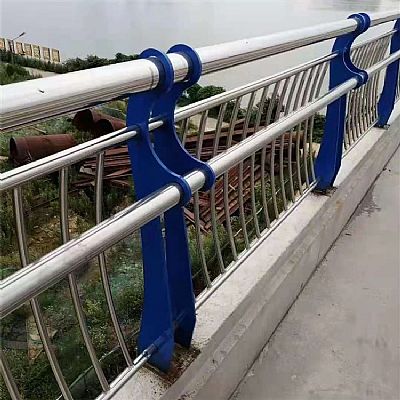 橋梁護(hù)欄